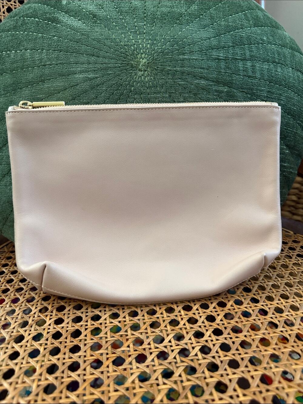 Cuyana Blush Leather Top Zip Classic Accessories Pouch Clutch Bag